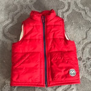EUC Baby Gap Sherpa vest 3yrs